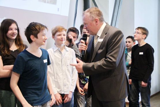 JUNIOR TECH - Ideenreich Schule 2014